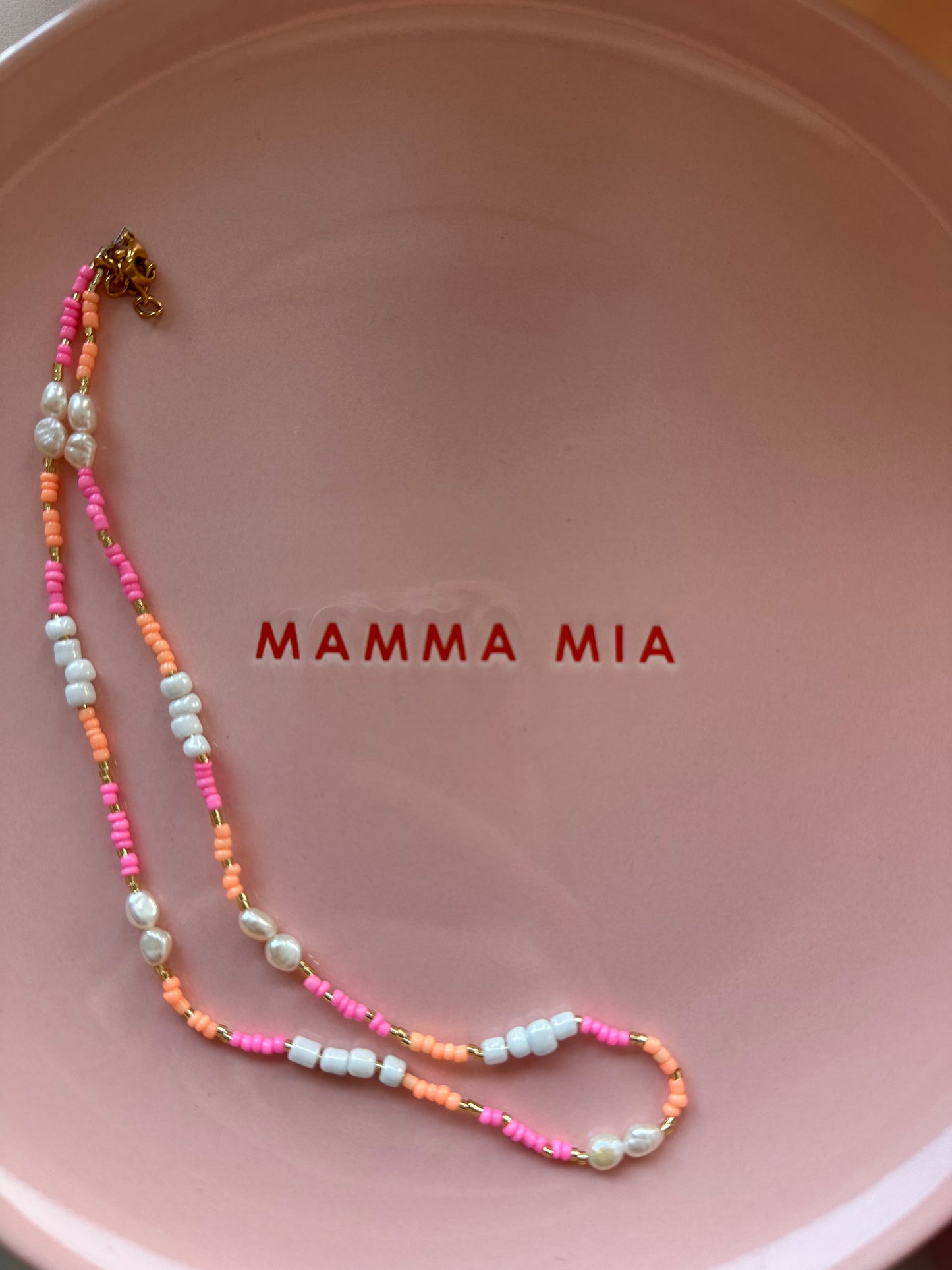 Handmade pink kettinkje