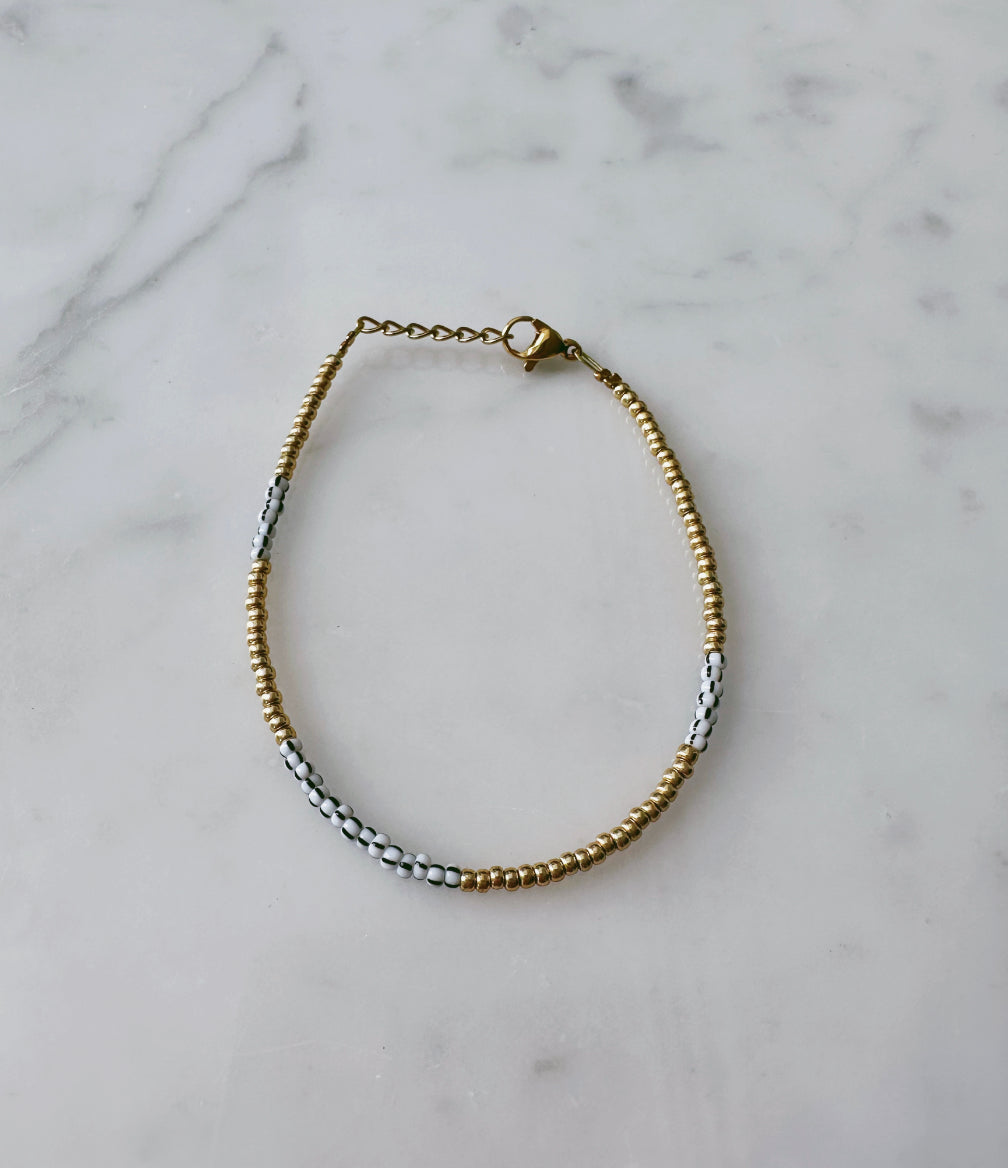 Handmade simple cute armbandje