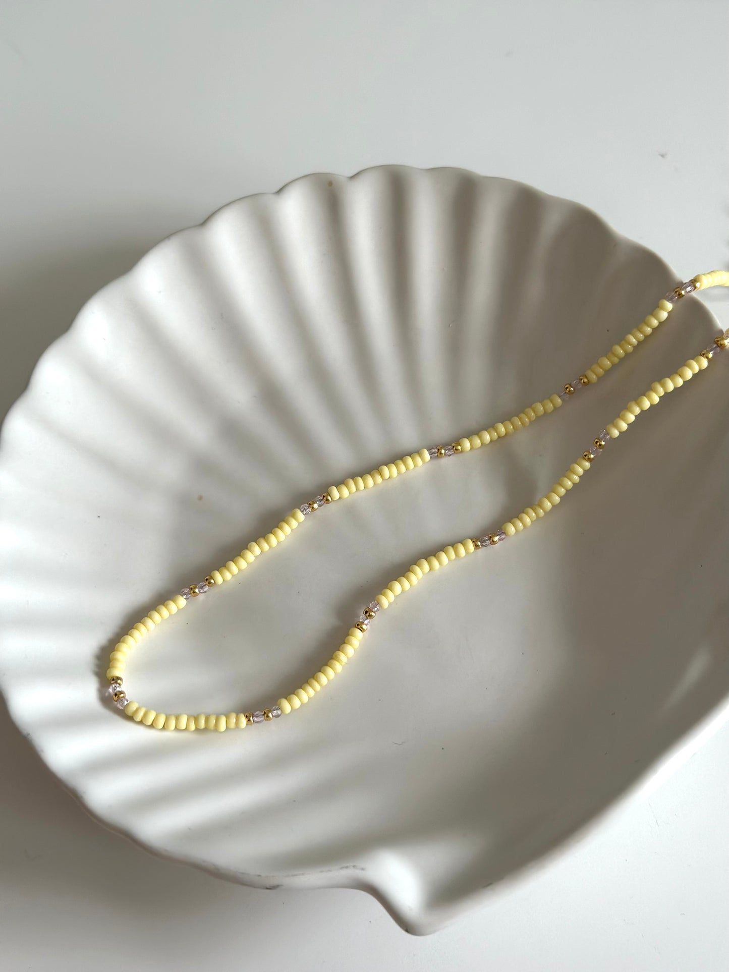 Handmade yellow ketting