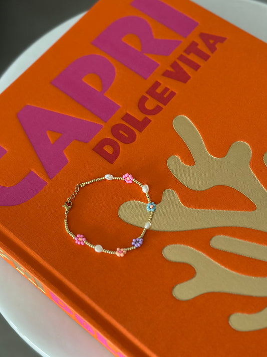 Handmade flower bracelet