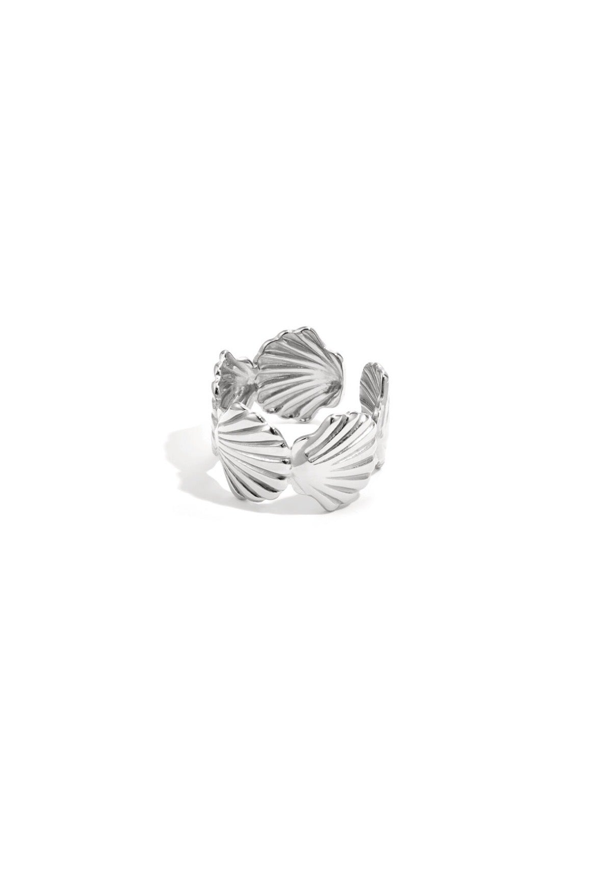 Chunky shell ring