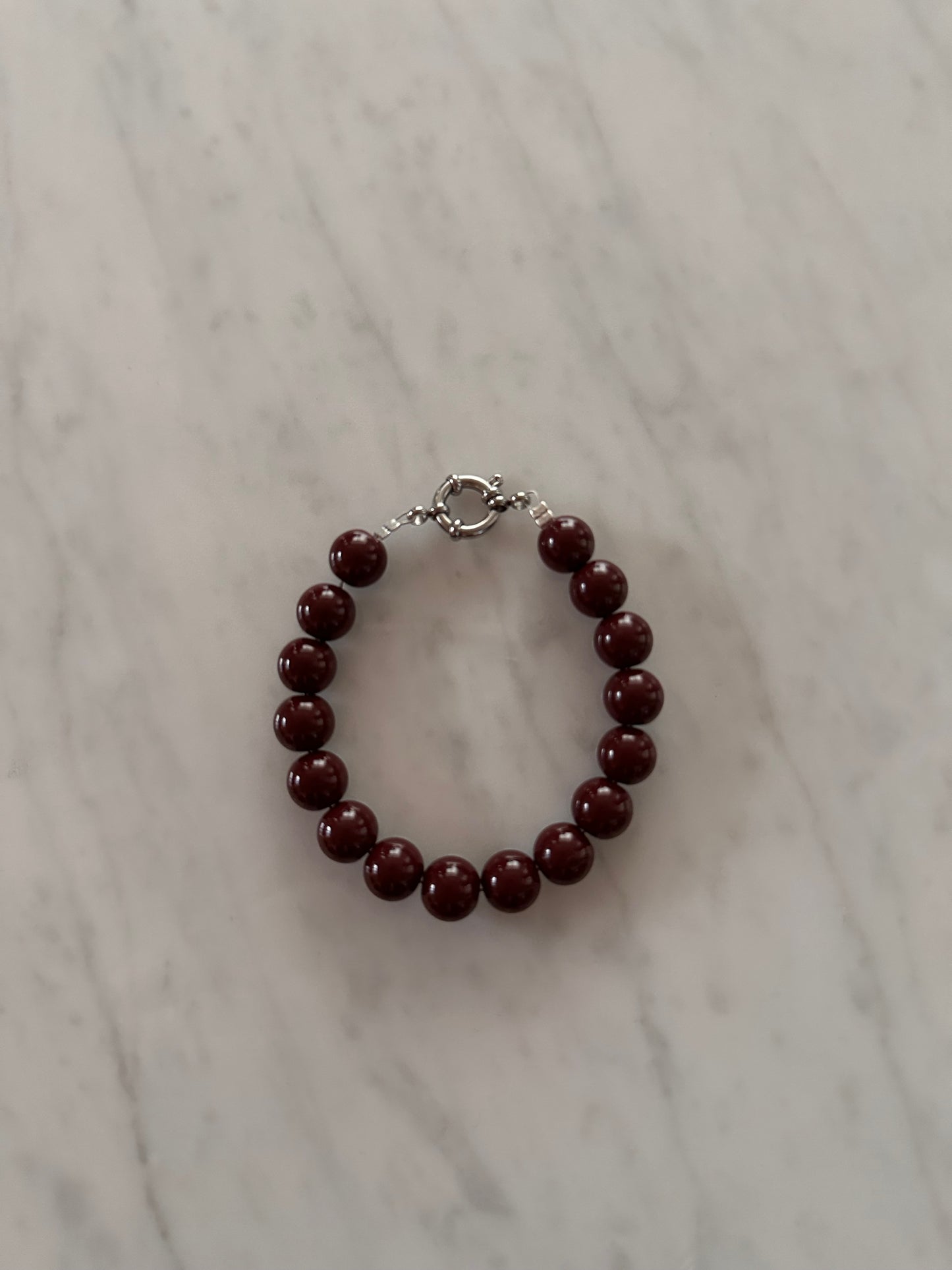 Handmade beadies armbandje | Donkerbruin