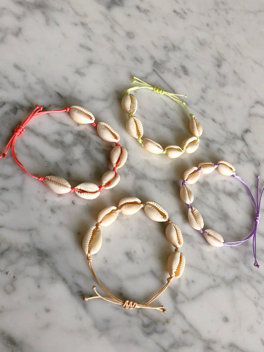Handmade pastel Shell armbandje